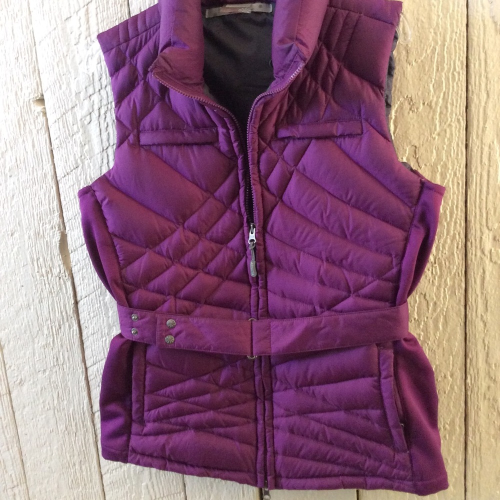 Athleta vest